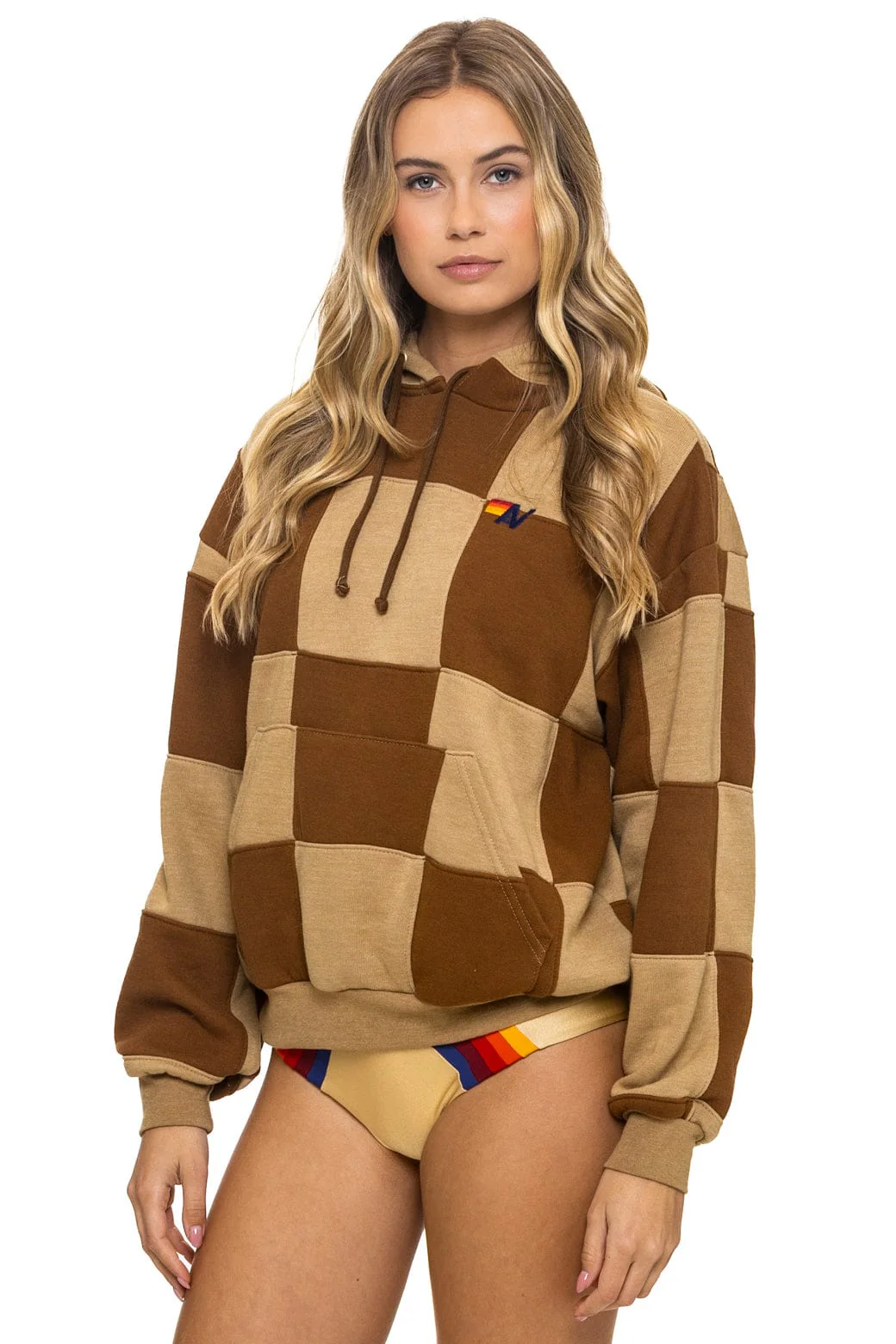 CHECK QUILT RELAXED PULLOVER HOODIE - TAN // CINNAMON - Image 6